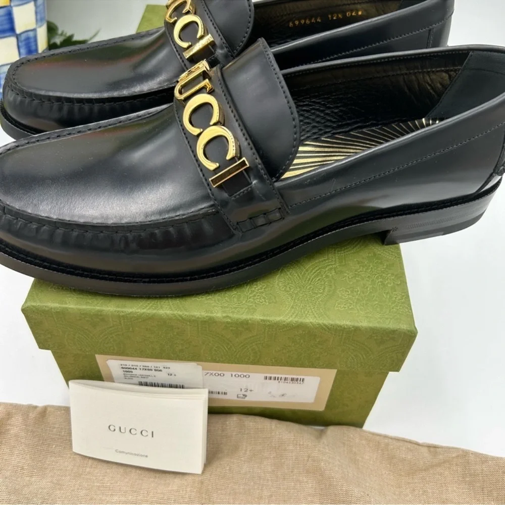 Men’s Gucci gold logo embellished leather loafers size 12.5 made in Italy
